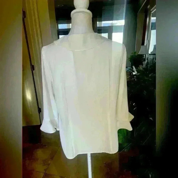 Alexon ladies white blouse size 10.  Worn once. Excellent condition. Long sleeve - Picture 11 of 12